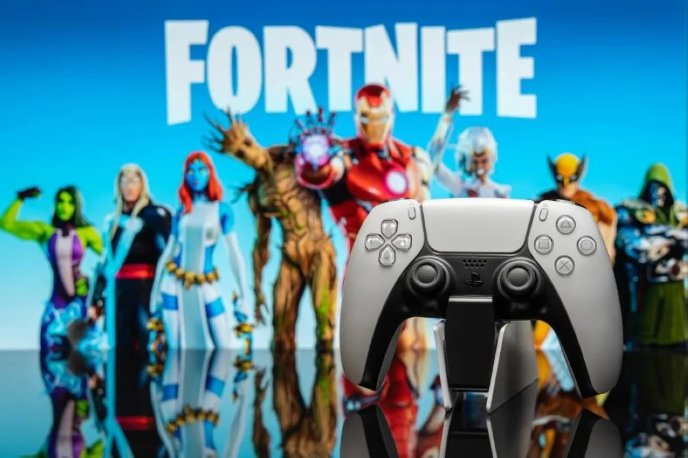 «إبيك غيمز» تسحب لعبة «فورتنايت» من أجهزة «آيفون» حتى ترفع أبل الحظر المفروض عليها «إبيك غيمز» تسحب لعبة «فورتنايت» من أجهزة «آيفون» حتى ترفع أبل الحظر المفروض عليها