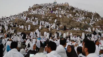 إتمام مشروع تظليل مسارات المشاة في مشعر عرفات على مساحة 60,000 متر مربع