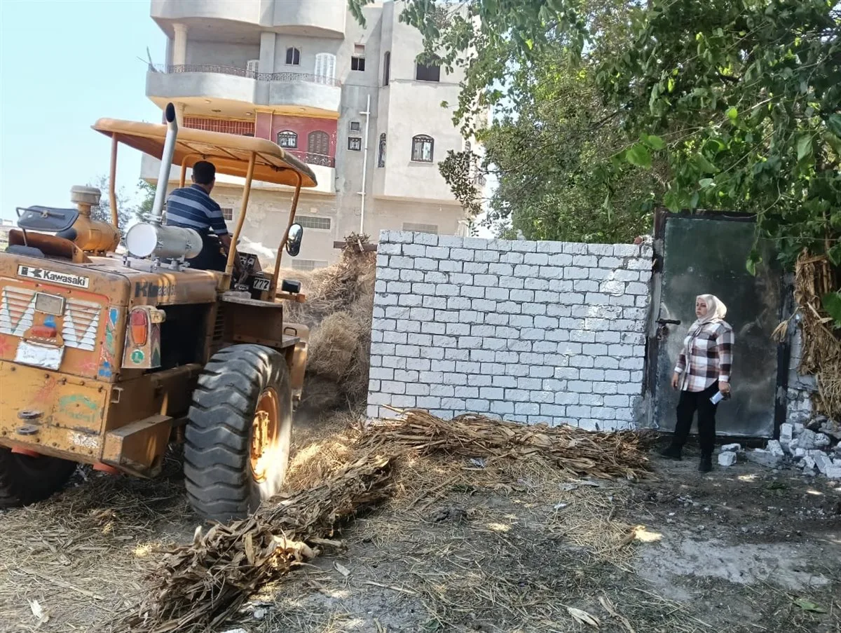 إجراءات حاسمة ضد مخالفات البناء في الدقهلية.. المحافظ يوجه بإزالة التعديات على الفور