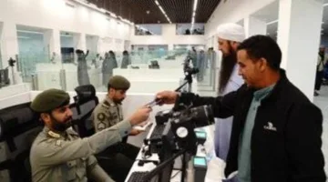 إجمالي عدد الحجاج القادمين من خارج المملكة عبر المنافذ الدولية يصل إلى (890,883) حاجًا، وفقًا للجوازات