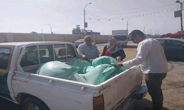 إحباط بيع 500 كيلوجرام من الدقيق المدعوم المحظور في أسواق قويسنا بالمنوفية إحباط بيع 500 كيلوجرام من الدقيق المدعوم المحظور في أسواق قويسنا بالمنوفية
