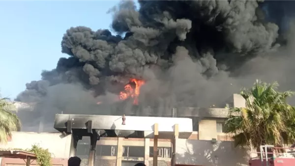إخماد حريق مصنع بلاستيكات فى مدينة 6 أكتوبر