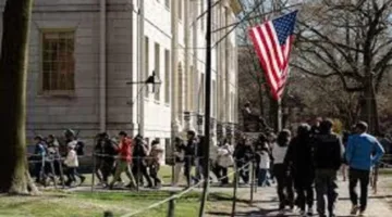 إدارة ترامب تحظر على جامعة هارفارد قبول الطلبة الدوليين