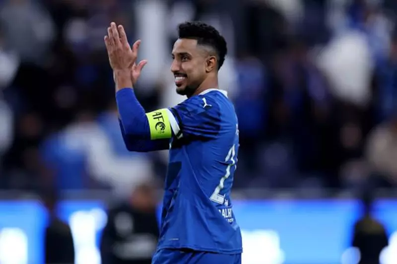 عصر من التألق مستمر.. الهلال يؤكد تمديد عقد سالم الدوسري (فيديو) عصر من التألق مستمر.. الهلال يؤكد تمديد عقد سالم الدوسري (فيديو)