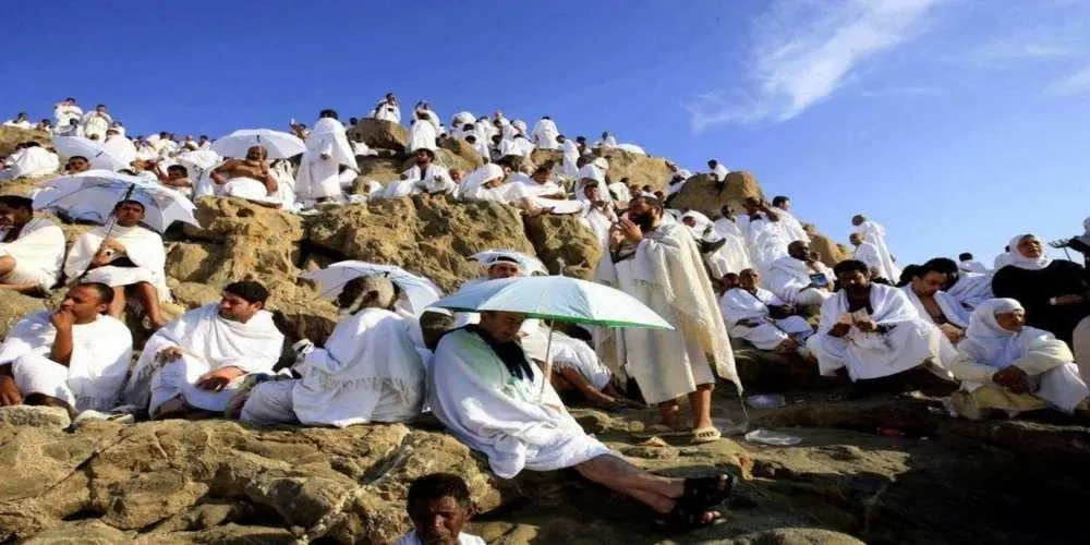 إرشادات صحية للحجاج للحفاظ على صحتهم أثناء تأدية المناسك إرشادات صحية للحجاج للحفاظ على صحتهم أثناء تأدية المناسك