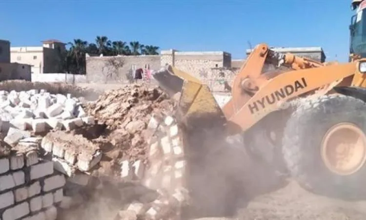 إزالة 35 حالة بناء غير قانوني في أحياء الإسكندرية إزالة 35 حالة بناء غير قانوني في أحياء الإسكندرية
