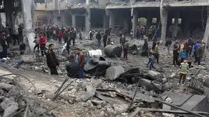 إسرائيل تستأنف قصف قطاع غزة وتقتل فلسطينية بعد إطلاق سراح ألكسندر.