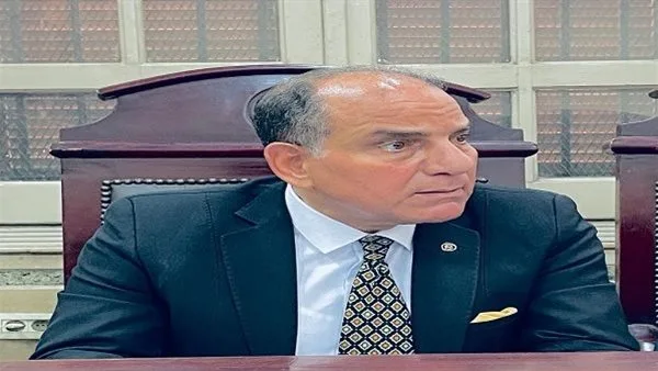 إسقاط التهم عن نقيب المعلمين في قضية فساد مستشفى المعلمين إسقاط التهم عن نقيب المعلمين في قضية فساد مستشفى المعلمين