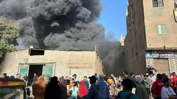 إصابة 5 أشخاص باختناق في حريق منزل بالقليوبية