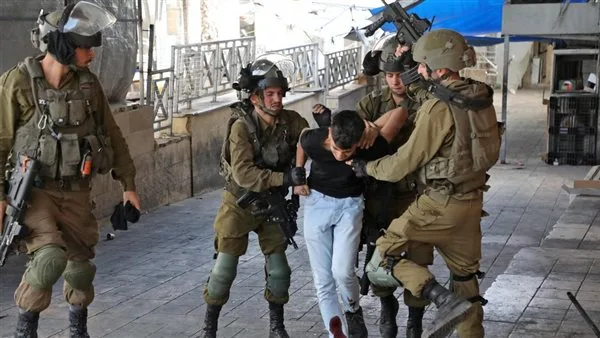 إصابة 8 فلسطينيين بنيران الاحتلال في نابلس