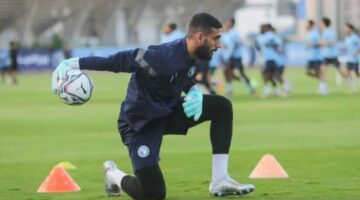 إصابة حارس بيراميدز أثناء الإحماء قبل مباراة الزمالك «فيديو»