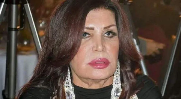 إصابة في الذراع: نجوى فؤاد تروي تفاصيل جديدة بشأن صحتها إصابة في الذراع: نجوى فؤاد تروي تفاصيل جديدة بشأن صحتها