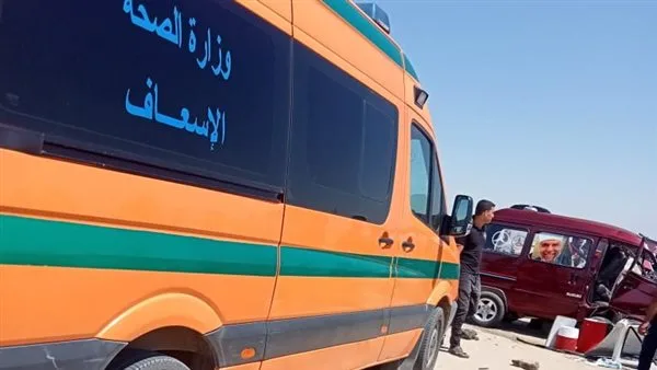 إصابة موظفين نتيجة انهيار جدار في الشيخ زايد إصابة موظفين نتيجة انهيار جدار في الشيخ زايد