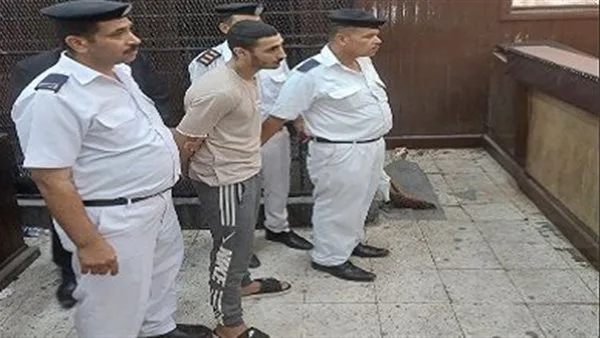 إعادة تأكيد حكم الإعدام على «آندرو» قاتل فتاة البراجيل بعد فشله في الاعتداء عليها. إعادة تأكيد حكم الإعدام على «آندرو» قاتل فتاة البراجيل بعد فشله في الاعتداء عليها.