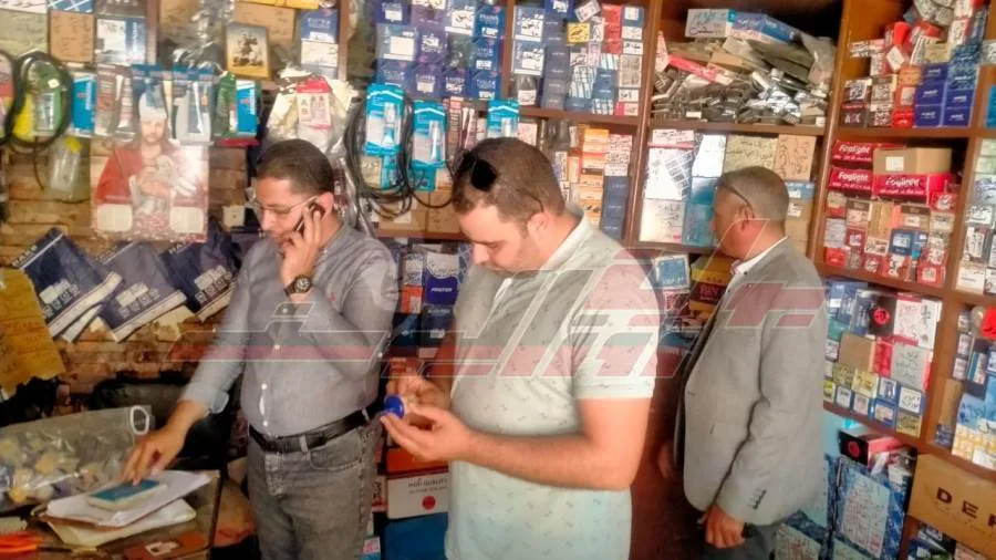 إعداد تقارير بشأن المخالفات التجارية في أسواق كفر الشيخ إعداد تقارير بشأن المخالفات التجارية في أسواق كفر الشيخ
