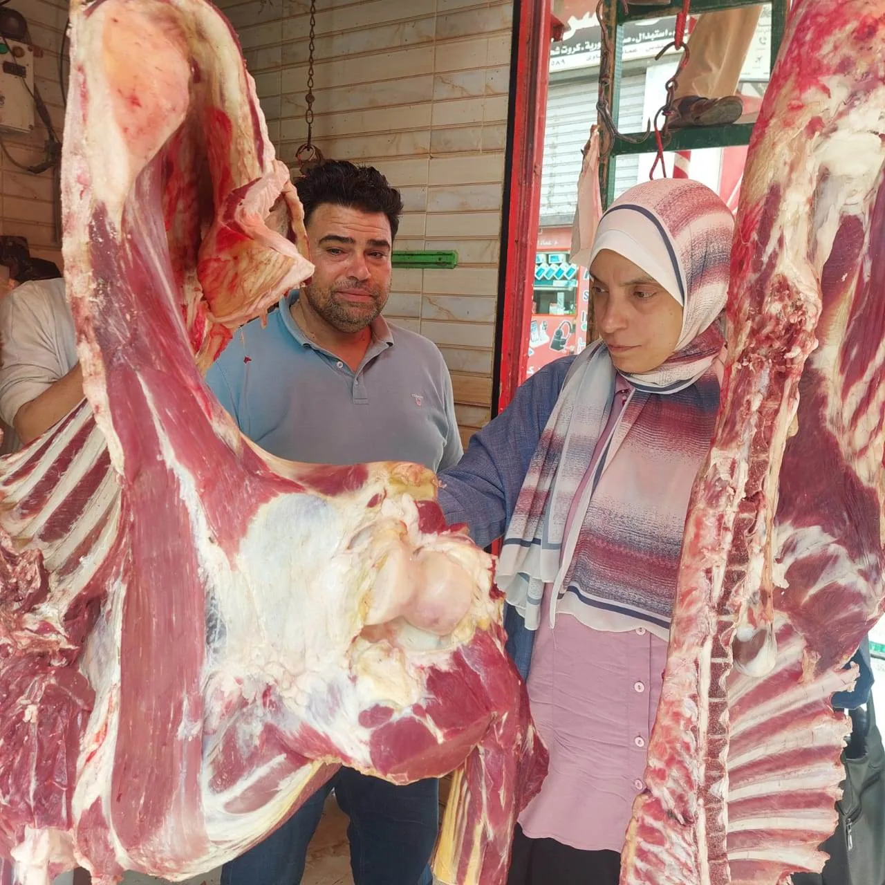 إعدام 2855 رأس من الماشية في المجازر الحكومية ومصادرة 719 كجم من اللحوم الفاسدة إعدام 2855 رأس من الماشية في المجازر الحكومية ومصادرة 719 كجم من اللحوم الفاسدة
