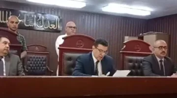 حبس شقيقتين بتهمة استدراج شخص وإجباره على توقيع أوراق في القليوبية