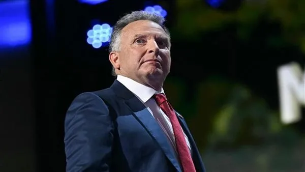 إعلام إسرائيلي: "ويتكوف" اجتمع مع عائلات محتجزين مؤخرا