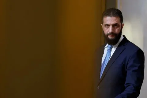 إعلام عبري يكشف تفاصيل جديدة حول لقاء الشرع بمسؤولين إسرائيليين في أبو ظبي.. هذا ما ركزت عليه المباحثات السرية