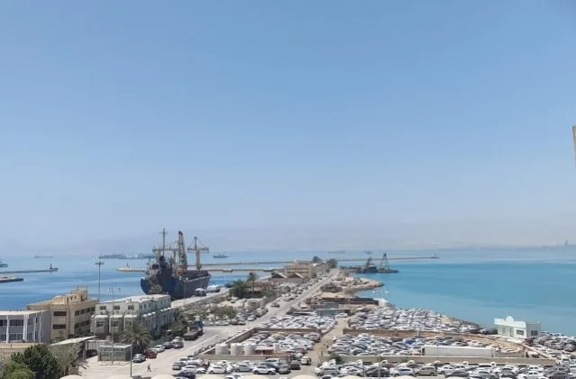 إغلاق ميناء الغردقة نتيجة الظروف الجوية السيئة إغلاق ميناء الغردقة نتيجة الظروف الجوية السيئة