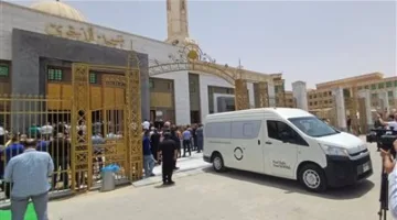 إقامة صلاة الجنازة على جثمان أحمد الدجوي في مسجد العائلة ومواراته الثرى.