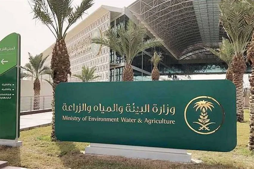 إلزام الملاك باستخدام ستائر الهواء وحظر مكيفات الهواء الصحراوية