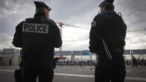 إلقاء القبض على 55 رجلاً في فرنسا بتهمة التواصل بشأن اعتداءات جنسية على الأطفال عبر تلغرام
