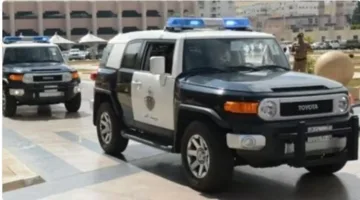 إلقاء القبض على اثنين من الوافدين بتهمة الاحتيال من خلال نشر إعلانات زائفة لحملات حج.
