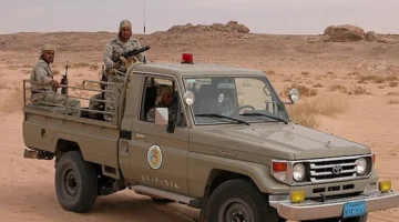 إلقاء القبض على ثلاثة متورطين في تهريب 60 كيلوغرامًا من القات في منطقة عسير