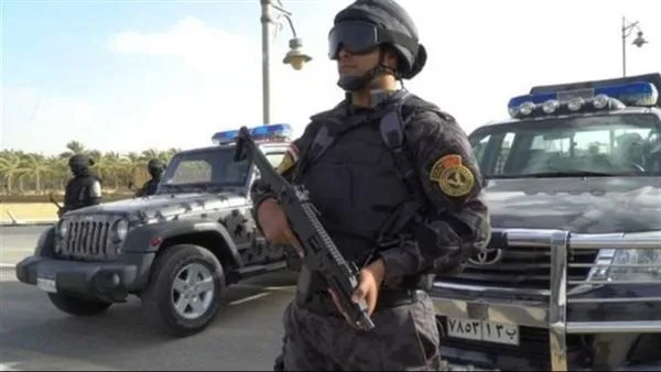 اعتقال 19 شخصًا بتهمة تهريب المخدرات التخليقية إلى بورسعيد اعتقال 19 شخصًا بتهمة تهريب المخدرات التخليقية إلى بورسعيد