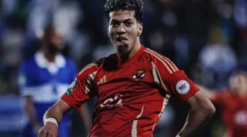 إمام عاشور يحرز الهدف الأول للقلعة الحمراء أمام البنك الأهلي في الدوري.