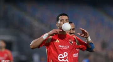 إمام عاشور يقدم اعتذاره مباشرةً لـ الشناوي.