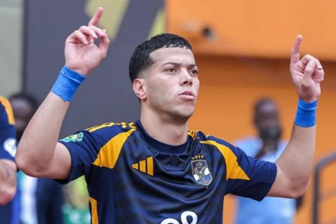 إمام عاشور يوضح ملابسات خلافه مع يورتشيتش إمام عاشور يوضح ملابسات خلافه مع يورتشيتش