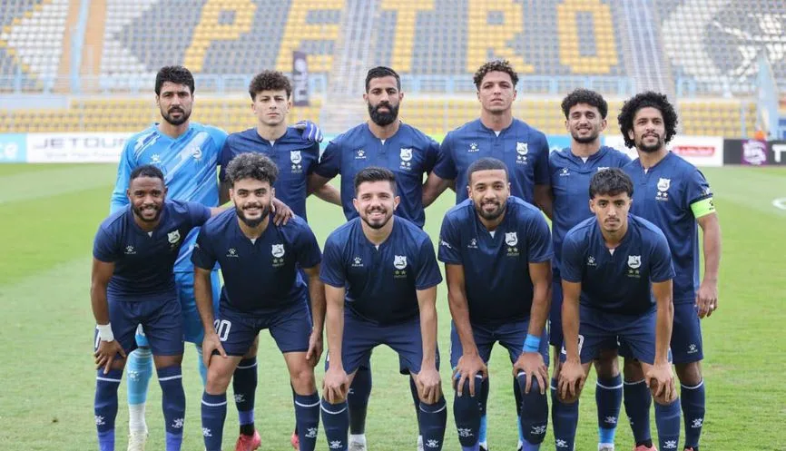 إنبي ينتزع الفوز على الحرس ويتأهل إلى نصف نهائي كأس العاصمة المصرية. إنبي ينتزع الفوز على الحرس ويتأهل إلى نصف نهائي كأس العاصمة المصرية.