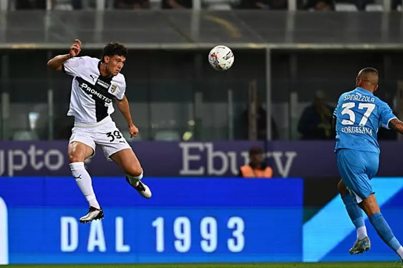 إنتر يرفض العرض.. نابولي ينتهي بالتعادل السلبي مع بارما في الدوري الإيطالي إنتر يرفض العرض.. نابولي ينتهي بالتعادل السلبي مع بارما في الدوري الإيطالي