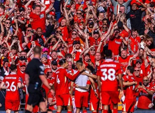 إنجاز تاريخي لتشيلسي بفوزه بلقب دوري المؤتمر الأوروبي إنجاز تاريخي لتشيلسي بفوزه بلقب دوري المؤتمر الأوروبي