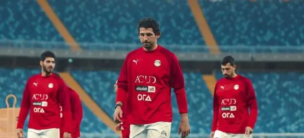 إنستجرام يحرم نجم منتخب مصر من حسابات حسام حسن
