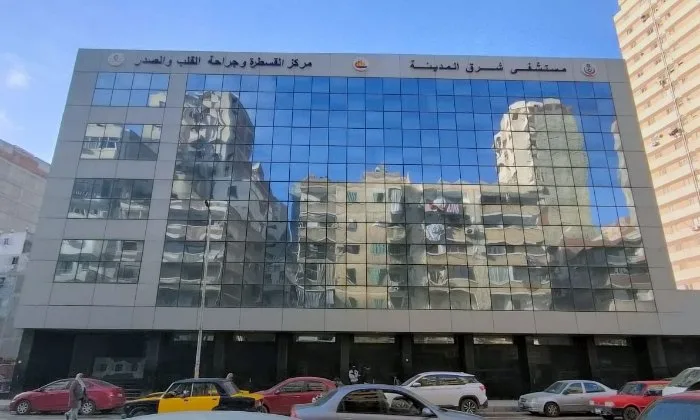 إنقاذ حياة مُسنّة بمستشفى شرق المدينة في الإسكندرية بتركيب منظم دائم لضربات القلب