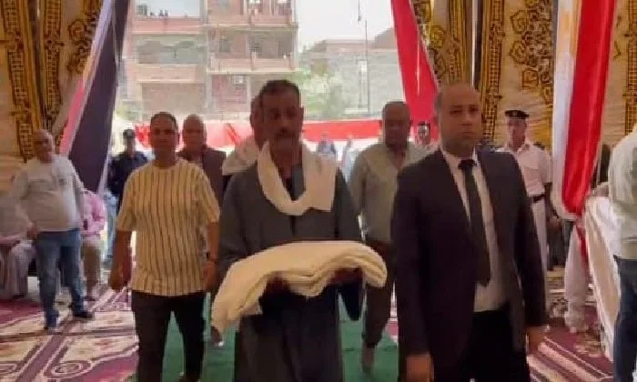 إنهاء خصومة ثأرية بين عائلتين في الفيوم