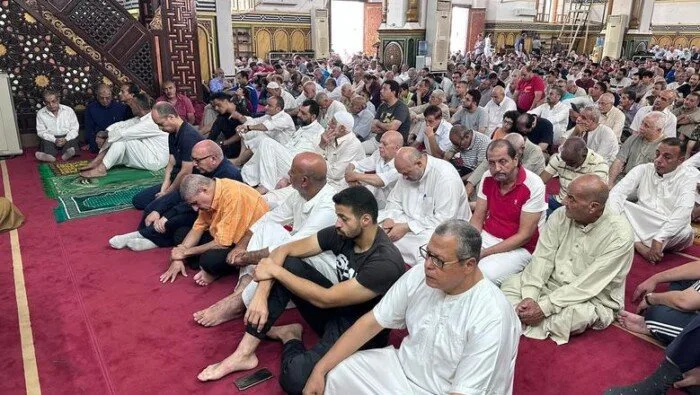 «إنَّ مَا أتخوفُ عليكُم رجلٌ آتاهُ اللهُ القرآنَ فغيّرَ معناهُ».. موضوع خطبة الجمعة القادمة