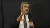 إيهاب الخراط حول مشروعي قانون الانتخابات: يزيدان من حالة الركود السياسي