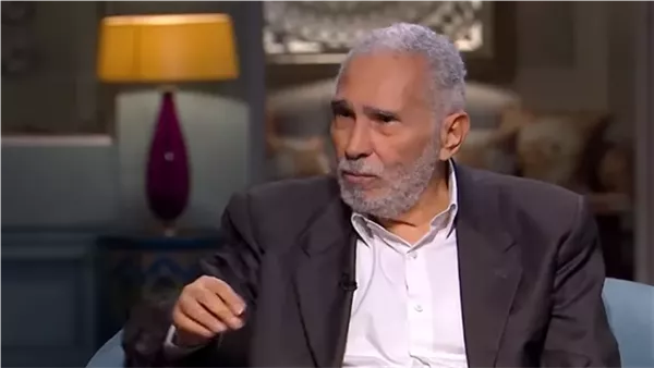 ابن عبدالرحمن أبو زهرة: “نقلق على والدنا من النزول إلى الشارع بسبب كبر سنه” ابن عبدالرحمن أبو زهرة: “نقلق على والدنا من النزول إلى الشارع بسبب كبر سنه”