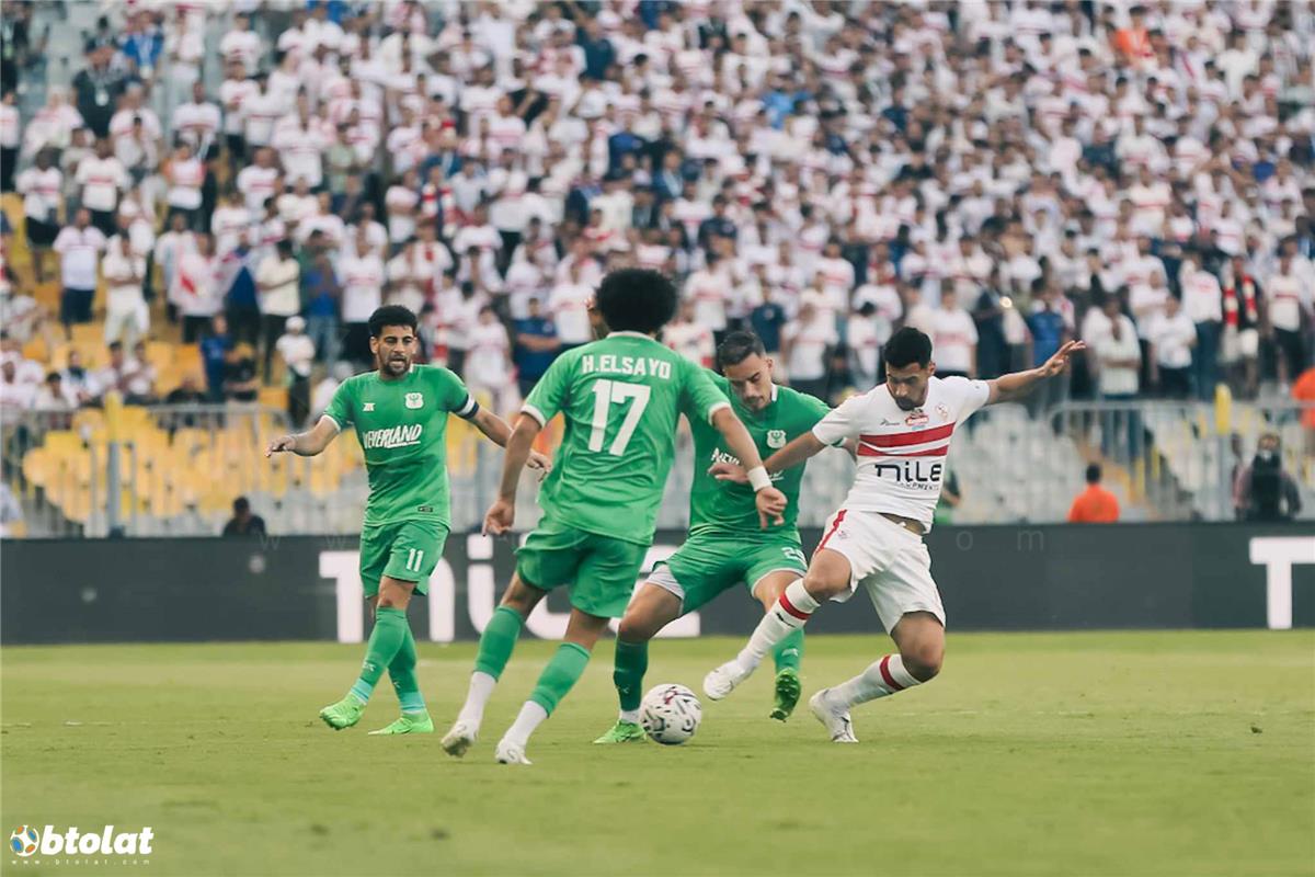 اتحاد الكرة يُعلن حكم مباراة الزمالك والمصري في الدوري