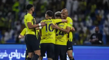 اتحاد جدة يتوج بطلاً للدوري السعودي بعد انتصاره على الرائد