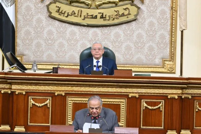 اتفاق برلماني حول تعديلات قوانين انتخابات مجلسي النواب والشيوخ اتفاق برلماني حول تعديلات قوانين انتخابات مجلسي النواب والشيوخ