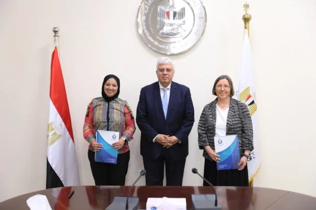 اتفاقية شراكة بين أكاديمية البحث العلمي وجامعة ويست فيرجينيا الأميركية اتفاقية شراكة بين أكاديمية البحث العلمي وجامعة ويست فيرجينيا الأميركية