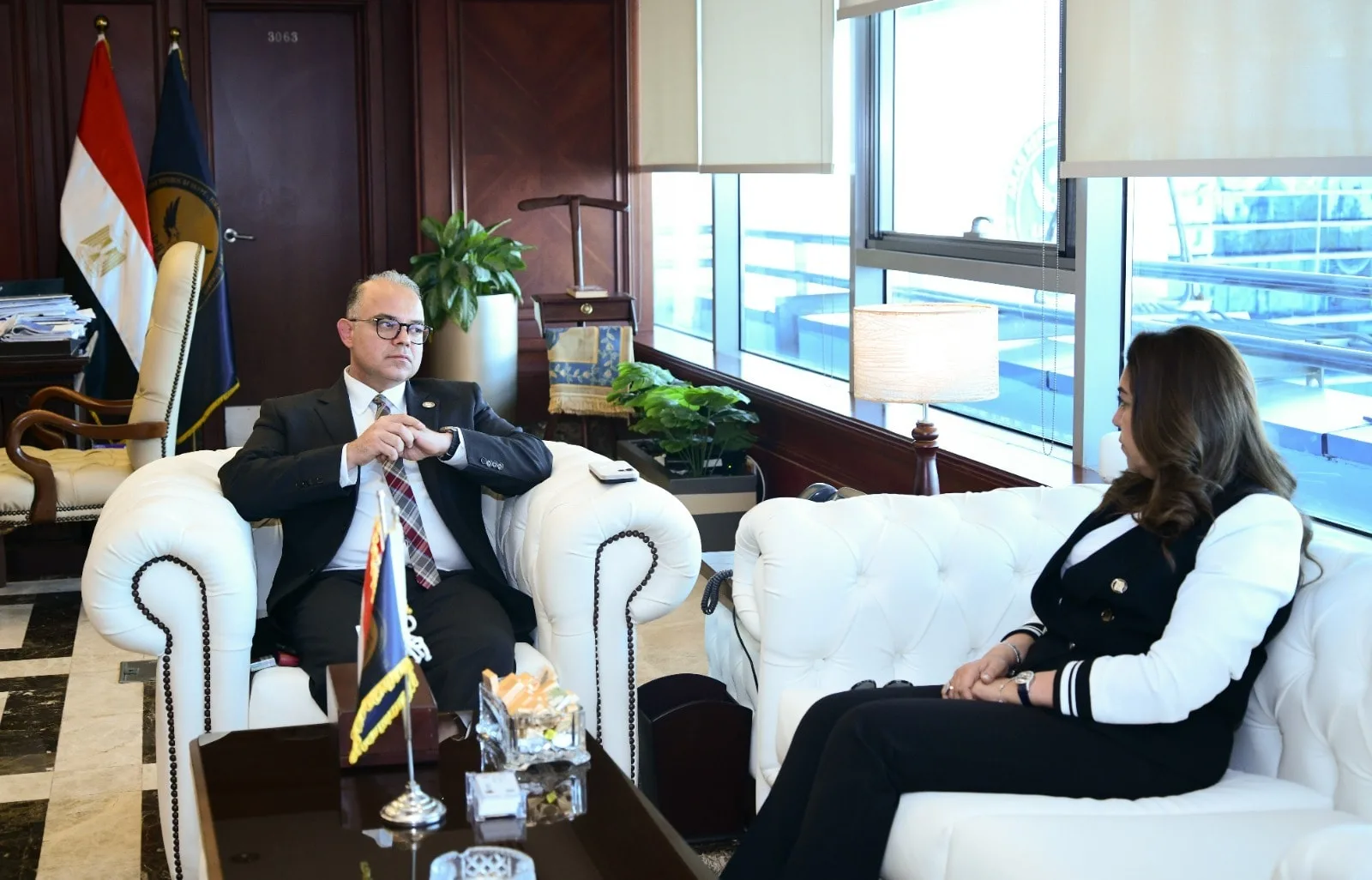 اجتماع تنسيقي بين “الرقابة المالية” و”التنمية المحلية” لبحث آليات الاستفادة من الخدمات المالية غير المصرفية في المحافظات