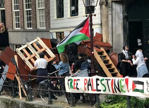 احتجاجات في جامعات أمريكية تنديدا باعتقال داعمين لفلسطين
