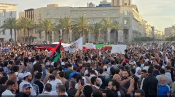 احتجاجات مستمرة لليوم الثاني تطالب بإسقاط رئيس الحكومة الليبية