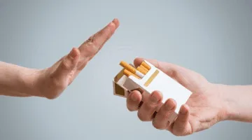 احتفاءً باليوم العالمي لمكافحة التدخين: طرق مساعدة المدخنين على الإقلاع عن السجائر